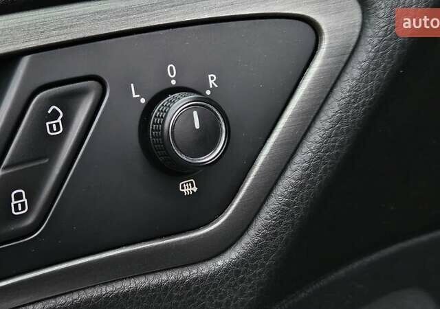 Белый Фольксваген Гольф, объемом двигателя 1.6 л и пробегом 214 тыс. км за 10800 $, фото 17 на Automoto.ua