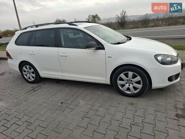 Белый Фольксваген Гольф, объемом двигателя 1.6 л и пробегом 293 тыс. км за 9300 $, фото 7 на Automoto.ua