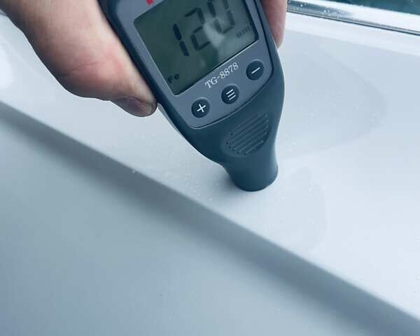 Белый Фольксваген Гольф, объемом двигателя 1.6 л и пробегом 216 тыс. км за 10900 $, фото 66 на Automoto.ua