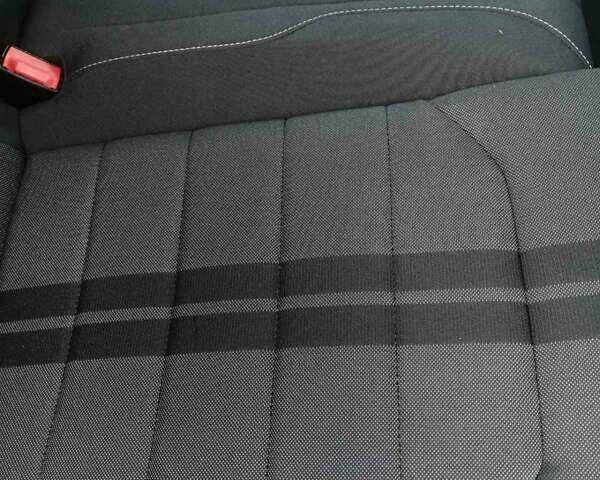 Білий Фольксваген Гольф, об'ємом двигуна 1.6 л та пробігом 266 тис. км за 12200 $, фото 18 на Automoto.ua