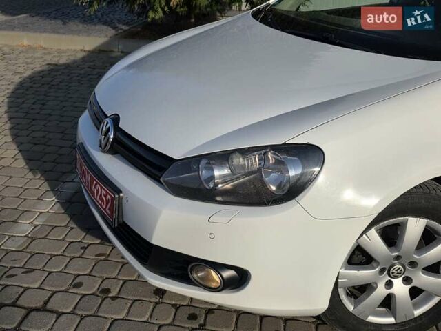 Белый Фольксваген Гольф, объемом двигателя 1.6 л и пробегом 238 тыс. км за 8450 $, фото 35 на Automoto.ua