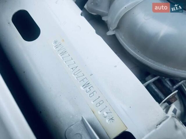 Белый Фольксваген Гольф, объемом двигателя 1.6 л и пробегом 216 тыс. км за 10900 $, фото 95 на Automoto.ua