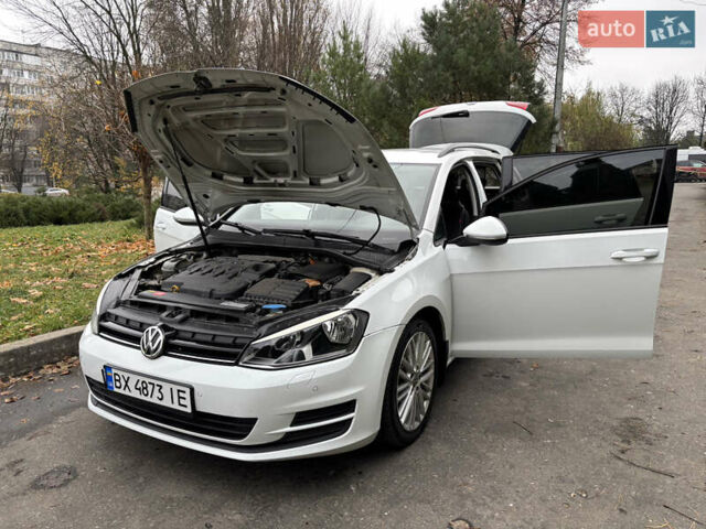 Белый Фольксваген Гольф, объемом двигателя 1.6 л и пробегом 246 тыс. км за 9350 $, фото 25 на Automoto.ua