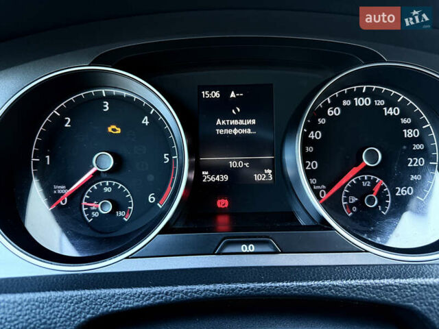 Белый Фольксваген Гольф, объемом двигателя 1.6 л и пробегом 256 тыс. км за 9500 $, фото 24 на Automoto.ua
