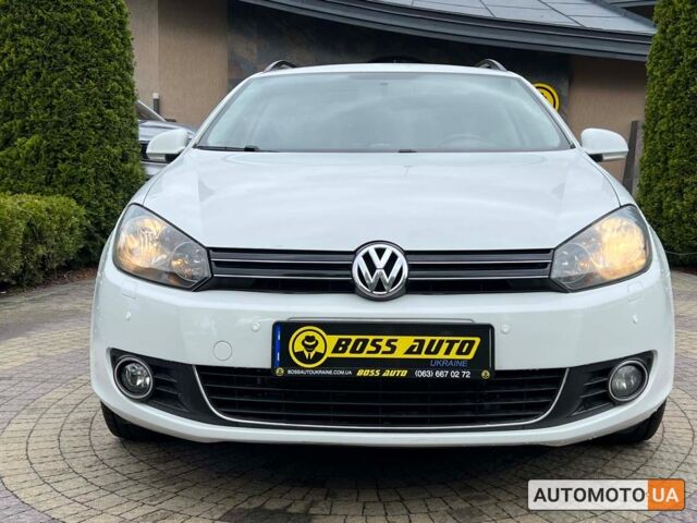 Белый Фольксваген Гольф, объемом двигателя 2 л и пробегом 184 тыс. км за 10999 $, фото 1 на Automoto.ua
