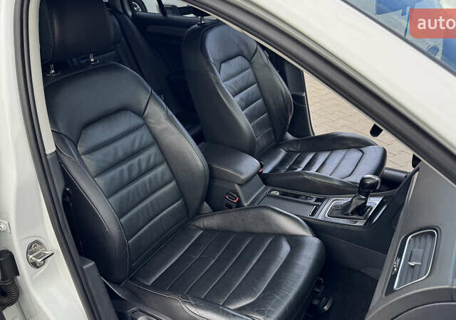 Белый Фольксваген Гольф, объемом двигателя 1.4 л и пробегом 218 тыс. км за 11300 $, фото 6 на Automoto.ua