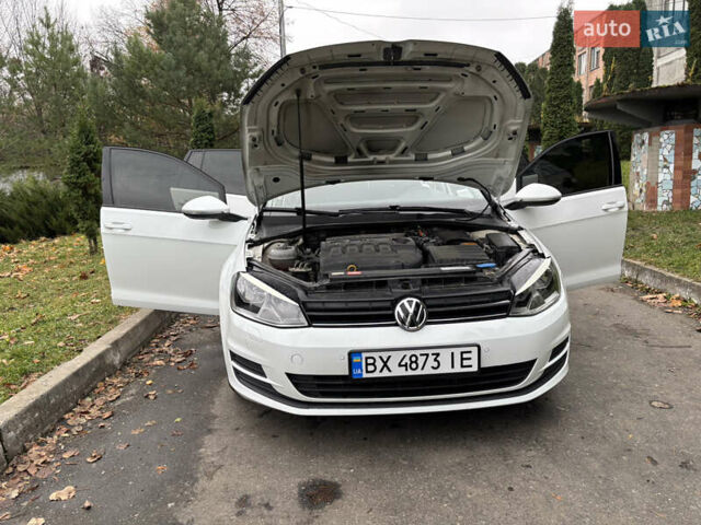 Белый Фольксваген Гольф, объемом двигателя 1.6 л и пробегом 246 тыс. км за 9350 $, фото 26 на Automoto.ua