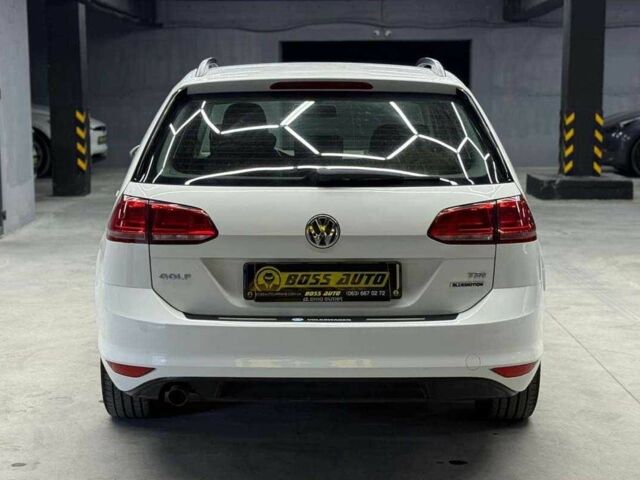 Білий Фольксваген Гольф, об'ємом двигуна 1.6 л та пробігом 231 тис. км за 11400 $, фото 4 на Automoto.ua