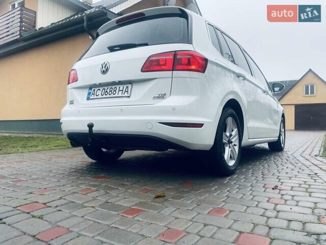 Белый Фольксваген Гольф, объемом двигателя 1.6 л и пробегом 216 тыс. км за 10900 $, фото 10 на Automoto.ua