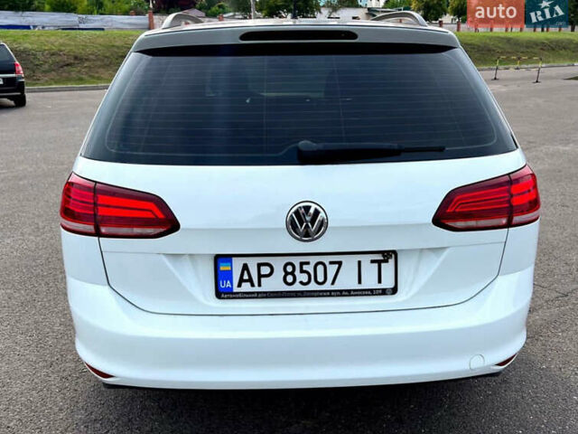 Білий Фольксваген Гольф, об'ємом двигуна 1.4 л та пробігом 280 тис. км за 11300 $, фото 5 на Automoto.ua