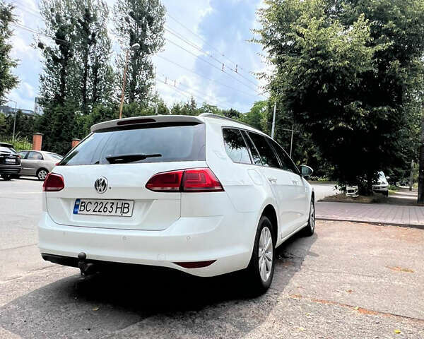 Белый Фольксваген Гольф, объемом двигателя 1.4 л и пробегом 345 тыс. км за 9499 $, фото 4 на Automoto.ua