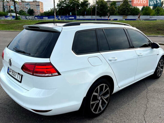 Білий Фольксваген Гольф, об'ємом двигуна 1.4 л та пробігом 280 тис. км за 11300 $, фото 6 на Automoto.ua