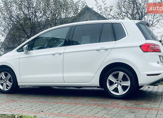 Белый Фольксваген Гольф, объемом двигателя 1.6 л и пробегом 216 тыс. км за 10900 $, фото 6 на Automoto.ua