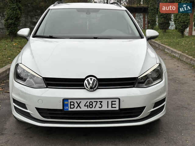 Белый Фольксваген Гольф, объемом двигателя 1.6 л и пробегом 246 тыс. км за 9350 $, фото 1 на Automoto.ua