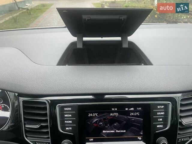 Белый Фольксваген Гольф, объемом двигателя 1.6 л и пробегом 216 тыс. км за 10900 $, фото 40 на Automoto.ua