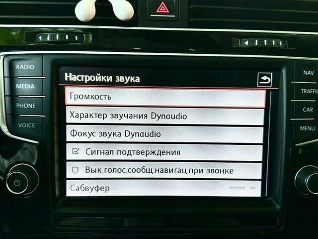 Білий Фольксваген Гольф, об'ємом двигуна 1.97 л та пробігом 201 тис. км за 13999 $, фото 29 на Automoto.ua