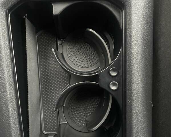 Белый Фольксваген Гольф, объемом двигателя 1.6 л и пробегом 216 тыс. км за 10900 $, фото 45 на Automoto.ua