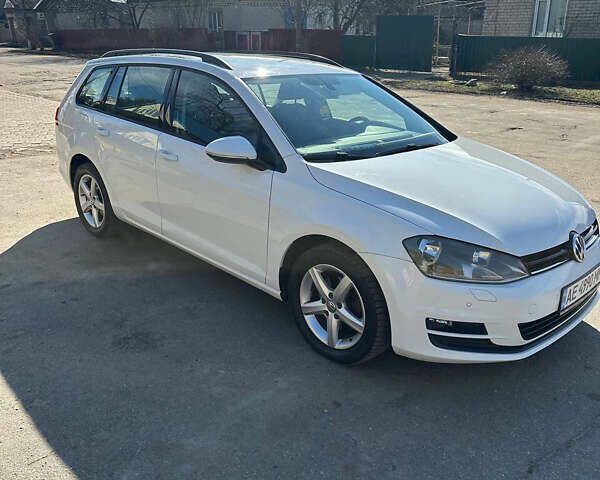 Белый Фольксваген Гольф, объемом двигателя 1.6 л и пробегом 203 тыс. км за 10500 $, фото 4 на Automoto.ua