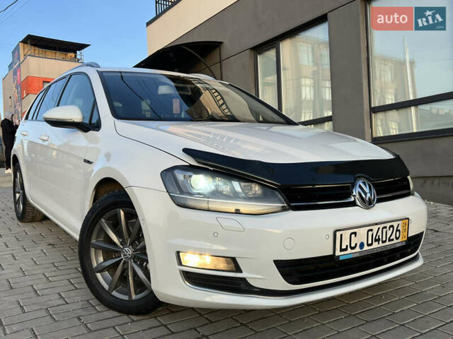 Белый Фольксваген Гольф, объемом двигателя 1.6 л и пробегом 241 тыс. км за 11600 $, фото 32 на Automoto.ua