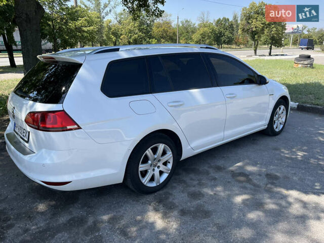 Білий Фольксваген Гольф, об'ємом двигуна 1.6 л та пробігом 290 тис. км за 10500 $, фото 6 на Automoto.ua