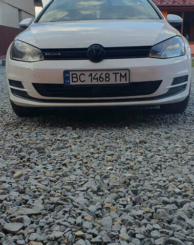 Белый Фольксваген Гольф, объемом двигателя 1.4 л и пробегом 274 тыс. км за 7990 $, фото 15 на Automoto.ua