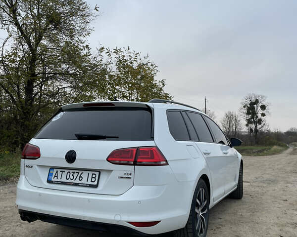 Белый Фольксваген Гольф, объемом двигателя 1.6 л и пробегом 281 тыс. км за 10499 $, фото 2 на Automoto.ua