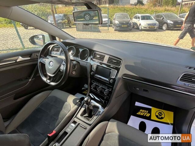 Белый Фольксваген Гольф, объемом двигателя 1.6 л и пробегом 208 тыс. км за 13300 $, фото 26 на Automoto.ua