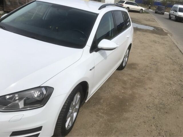 Білий Фольксваген Гольф, об'ємом двигуна 1.4 л та пробігом 277 тис. км за 7300 $, фото 1 на Automoto.ua