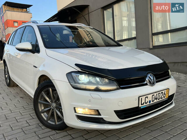 Белый Фольксваген Гольф, объемом двигателя 1.6 л и пробегом 241 тыс. км за 11600 $, фото 33 на Automoto.ua