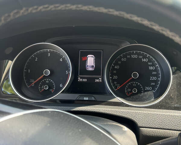 Білий Фольксваген Гольф, об'ємом двигуна 1.6 л та пробігом 235 тис. км за 12900 $, фото 16 на Automoto.ua