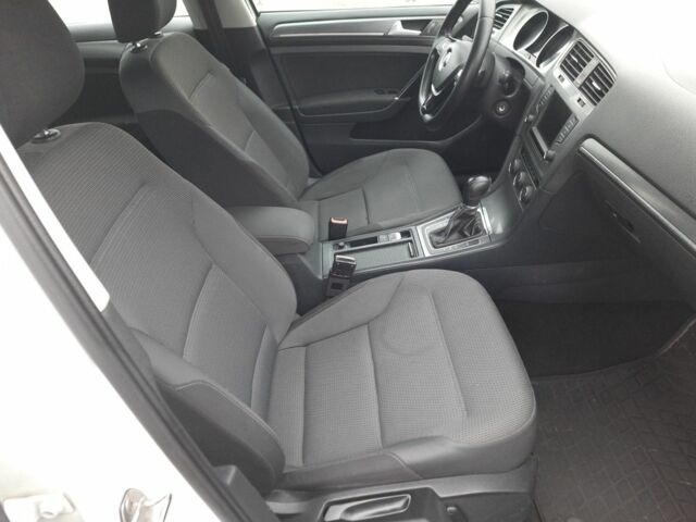 Білий Фольксваген Гольф, об'ємом двигуна 1.6 л та пробігом 244 тис. км за 8500 $, фото 17 на Automoto.ua