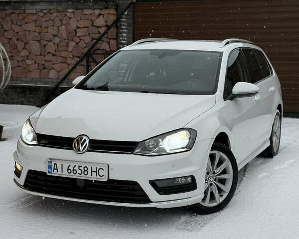 Білий Фольксваген Гольф, об'ємом двигуна 1.6 л та пробігом 322 тис. км за 11800 $, фото 7 на Automoto.ua