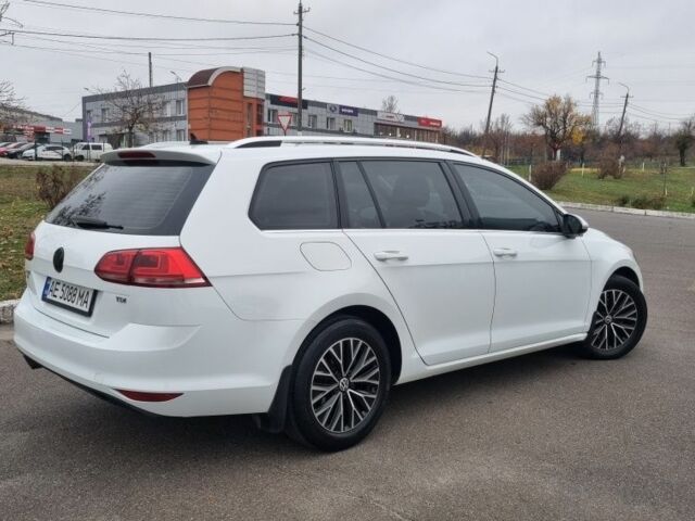 Белый Фольксваген Гольф, объемом двигателя 2 л и пробегом 203 тыс. км за 15500 $, фото 7 на Automoto.ua