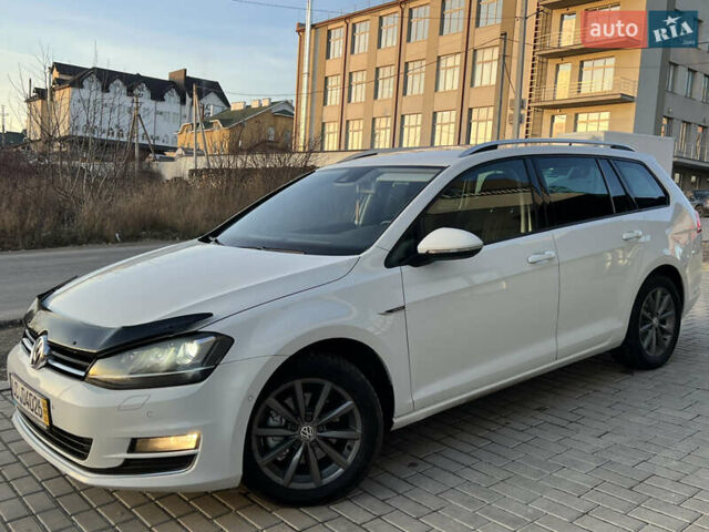 Белый Фольксваген Гольф, объемом двигателя 1.6 л и пробегом 241 тыс. км за 11600 $, фото 10 на Automoto.ua