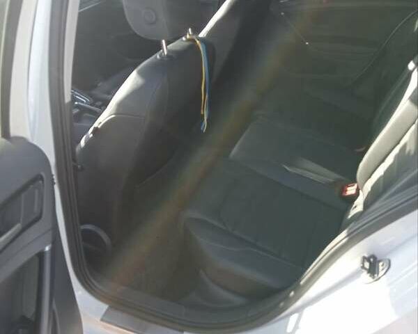 Белый Фольксваген Гольф, объемом двигателя 1.8 л и пробегом 133 тыс. км за 14800 $, фото 25 на Automoto.ua