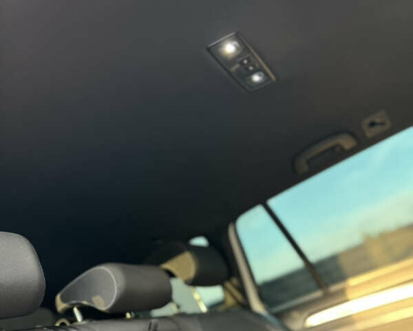 Белый Фольксваген Гольф, объемом двигателя 1.97 л и пробегом 245 тыс. км за 16490 $, фото 16 на Automoto.ua