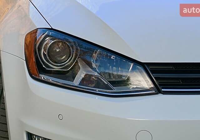 Фольксваген Гольф 2015 у Дніпро (Дніпропетровську) на Automoto.ua Білий Фольксваген Гольф, об'ємом двигуна 1.97 л та пробігом 176 тис. км за 15000 $, фото 15 на Automoto.ua