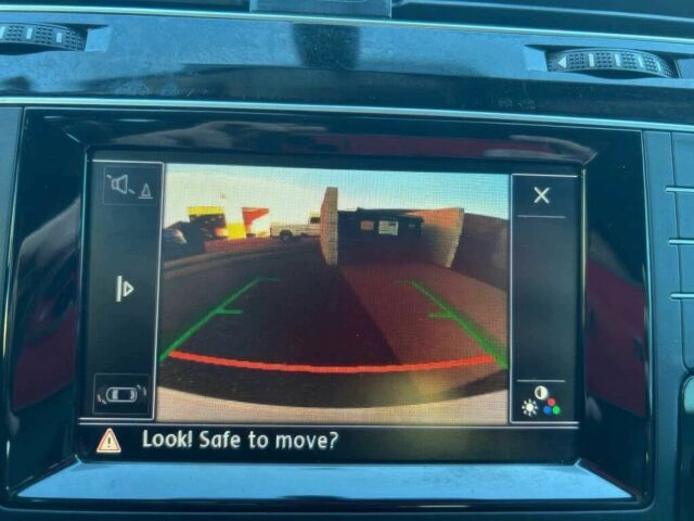 Белый Фольксваген Гольф, объемом двигателя 2 л и пробегом 77 тыс. км за 8000 $, фото 7 на Automoto.ua