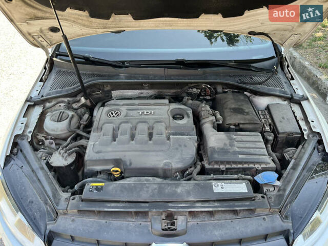 Білий Фольксваген Гольф, об'ємом двигуна 1.6 л та пробігом 294 тис. км за 10300 $, фото 21 на Automoto.ua