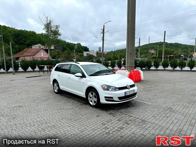 Белый Фольксваген Гольф, объемом двигателя 2 л и пробегом 200 тыс. км за 13000 $, фото 1 на Automoto.ua