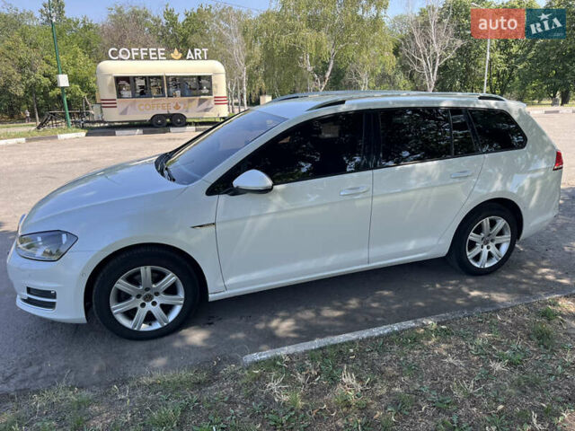 Білий Фольксваген Гольф, об'ємом двигуна 1.6 л та пробігом 290 тис. км за 10500 $, фото 10 на Automoto.ua
