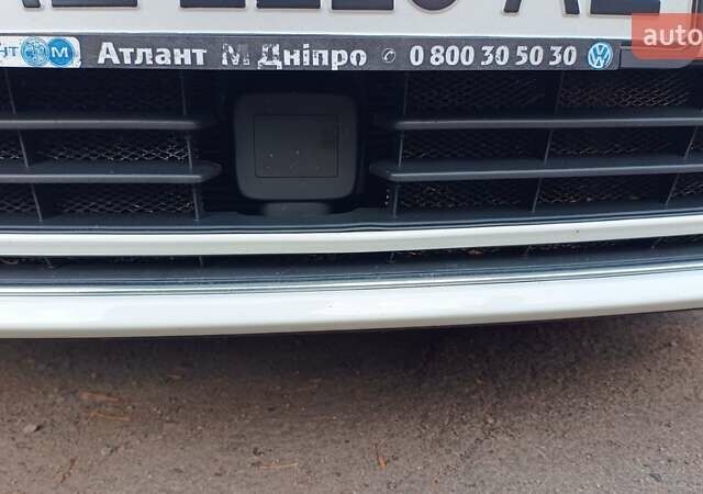 Фольксваген Гольф 2015 у Дніпро (Дніпропетровську) на Automoto.ua Білий Фольксваген Гольф, об'ємом двигуна 1.97 л та пробігом 176 тис. км за 15000 $, фото 21 на Automoto.ua