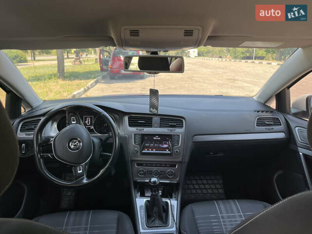 Білий Фольксваген Гольф, об'ємом двигуна 1.6 л та пробігом 290 тис. км за 10500 $, фото 20 на Automoto.ua