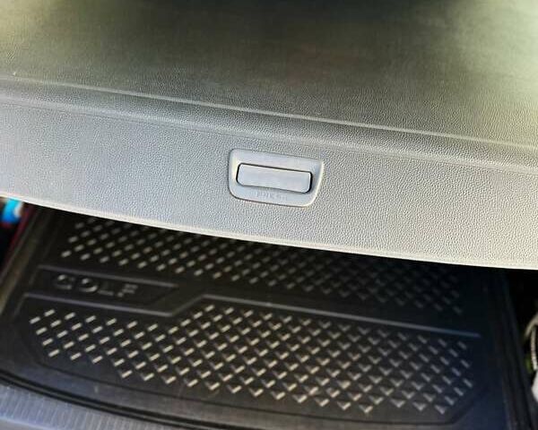 Белый Фольксваген Гольф, объемом двигателя 1.97 л и пробегом 53 тыс. км за 16000 $, фото 21 на Automoto.ua