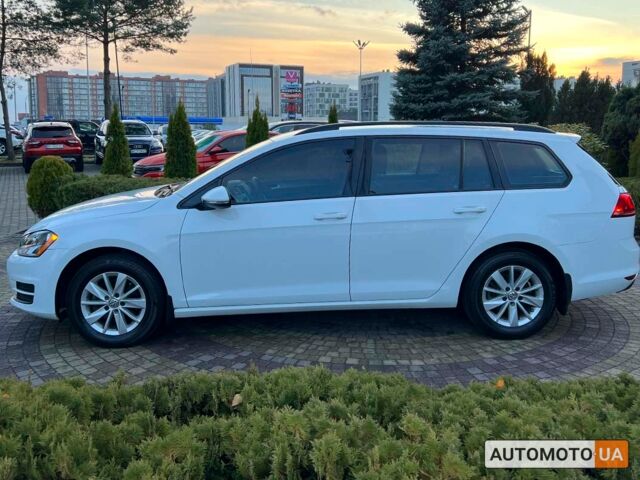 Белый Фольксваген Гольф, объемом двигателя 1.8 л и пробегом 108 тыс. км за 11300 $, фото 3 на Automoto.ua