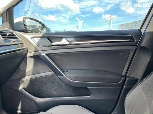 Білий Фольксваген Гольф, об'ємом двигуна 1.6 л та пробігом 268 тис. км за 10590 $, фото 40 на Automoto.ua