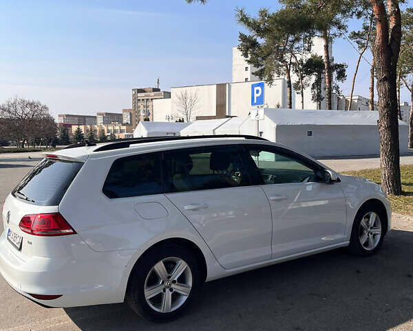 Белый Фольксваген Гольф, объемом двигателя 1.97 л и пробегом 133 тыс. км за 12500 $, фото 9 на Automoto.ua