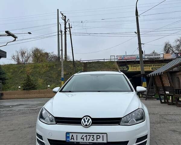 Белый Фольксваген Гольф, объемом двигателя 1.6 л и пробегом 263 тыс. км за 9900 $, фото 11 на Automoto.ua
