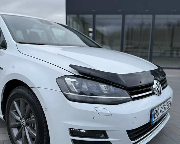 Белый Фольксваген Гольф, объемом двигателя 1.6 л и пробегом 243 тыс. км за 10700 $, фото 11 на Automoto.ua