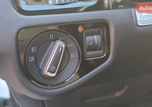 Фольксваген Гольф 2015 у Дніпро (Дніпропетровську) на Automoto.ua Білий Фольксваген Гольф, об'ємом двигуна 1.97 л та пробігом 176 тис. км за 15000 $, фото 44 на Automoto.ua